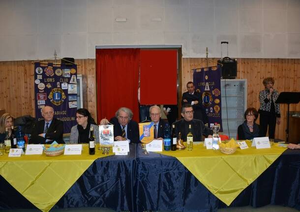 Lions a cena per il sostegno didattico alla scuola di via Gaio