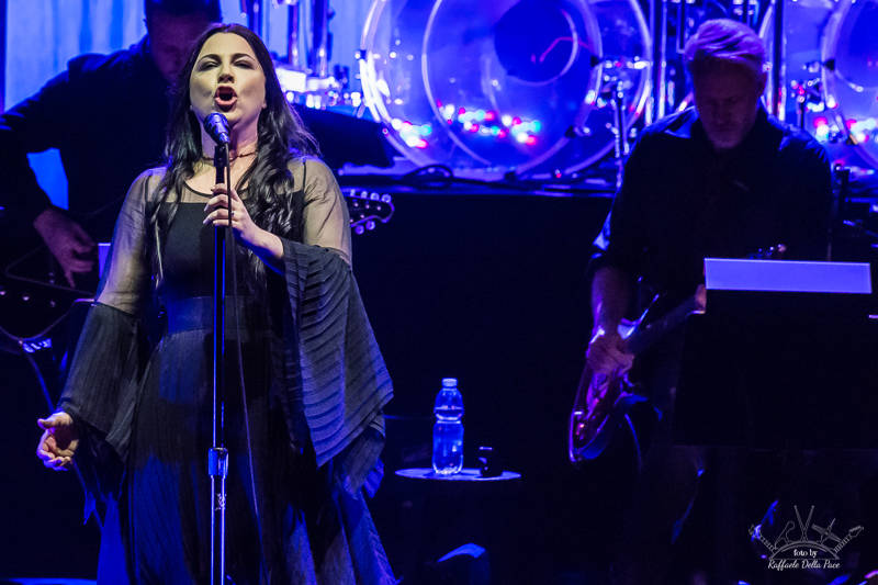 Evanescence live al Teatro
