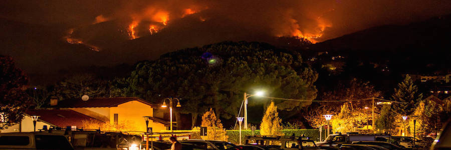 Incendio Campo dei fiori, la notte dei vigili del fuoco, 30 ottobre