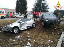 Incidente stradale ad Angera