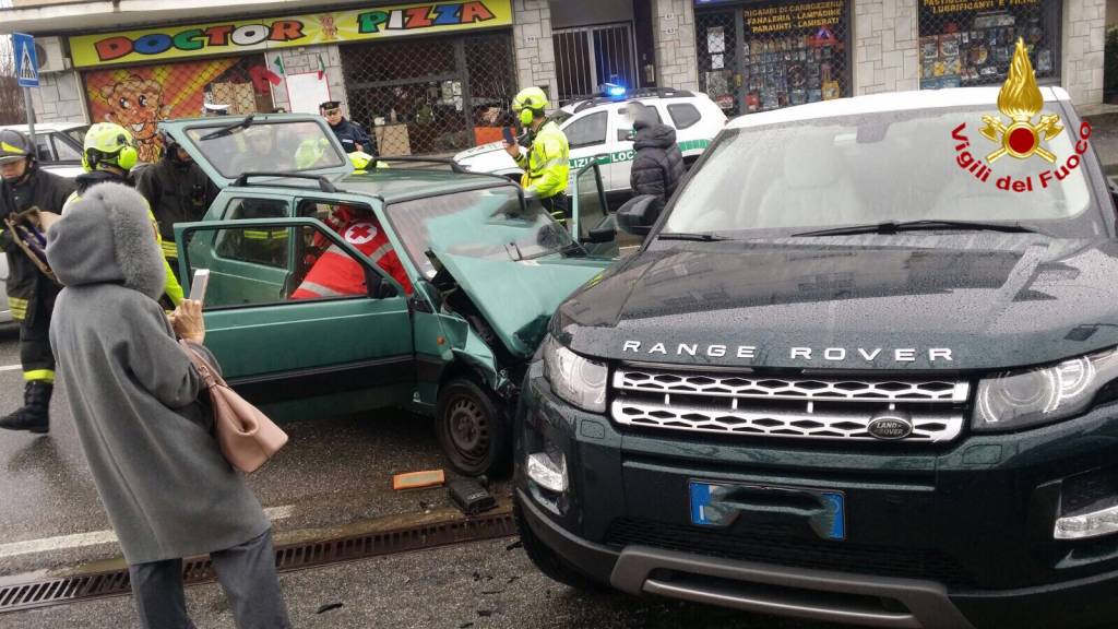 Incidente stradale sulla ss 394