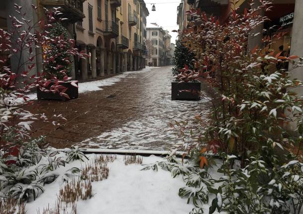 Neve marzolina a Varese