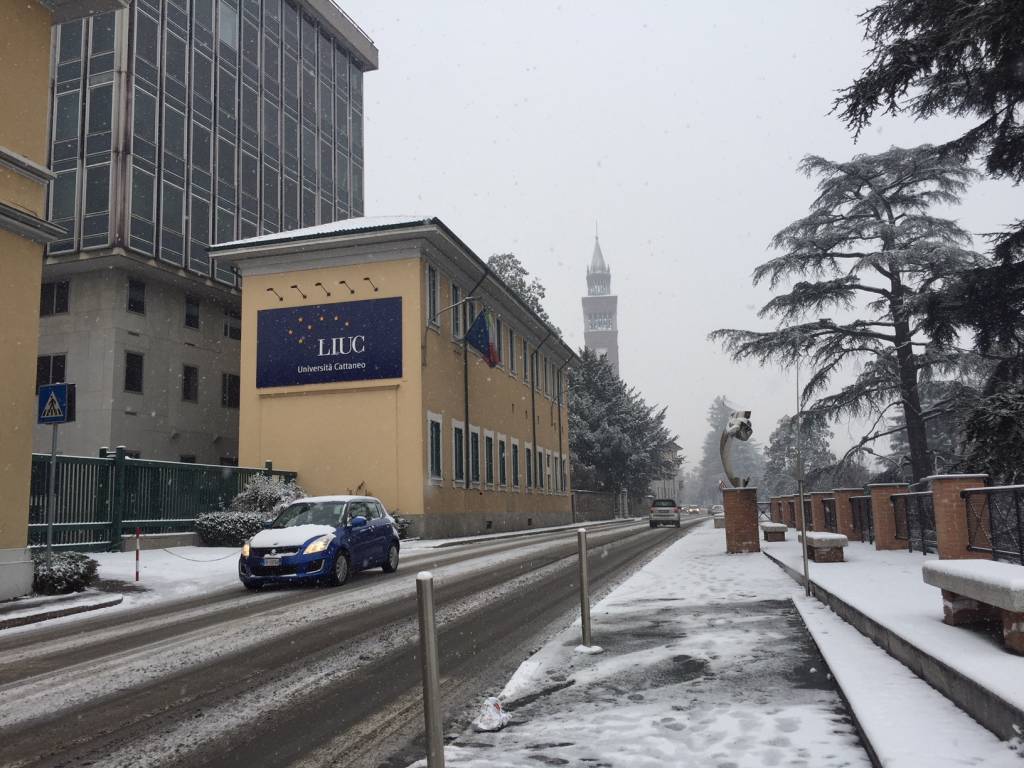 nevicata 1 marzo 2018 liuc biblioteca legnano castellanza