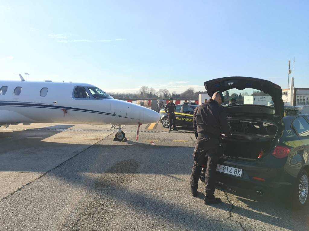 Operazione Aerotax Guardia di Finanza di Malpensa