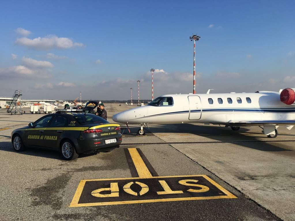 Operazione Aerotax Guardia di Finanza di Malpensa