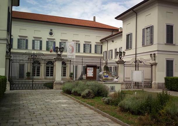 palazzo brambilla municipio castellanza