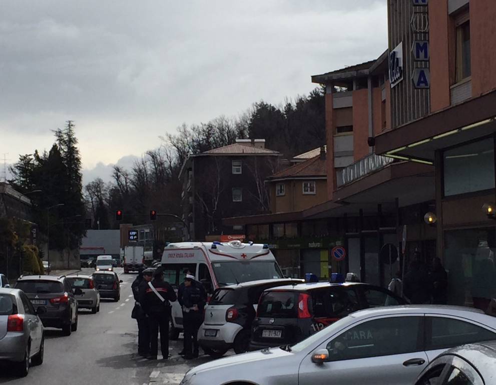 Protesta Albergo Vela richiedenti asilo