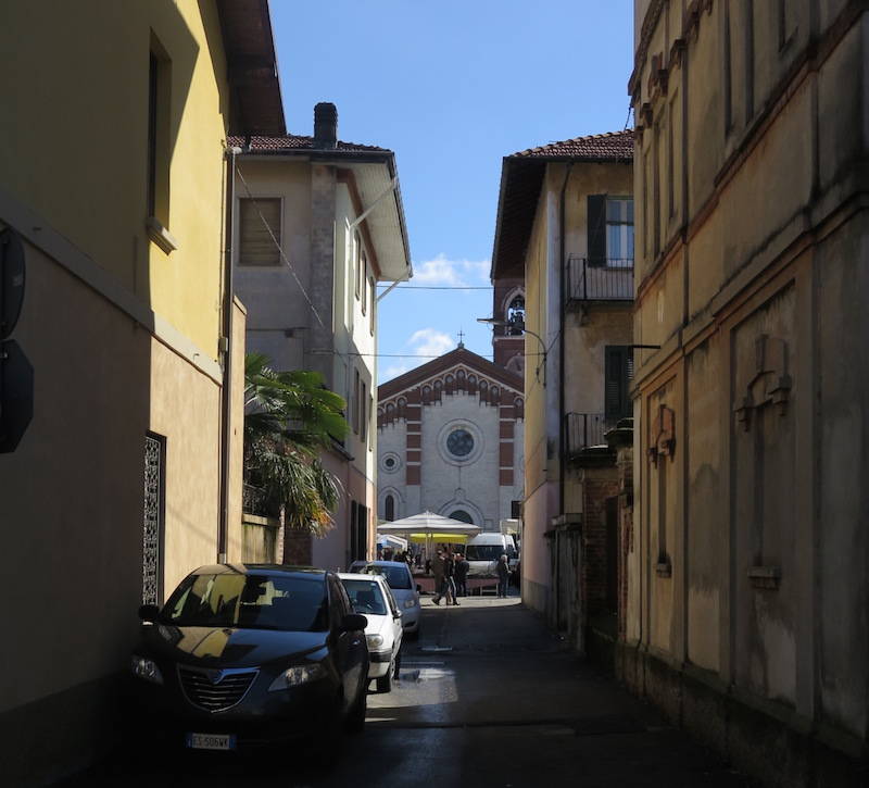 Varano Borghi generica