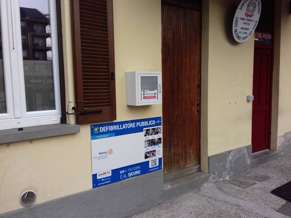 Defibrillatore \"scomodo\" a Luino