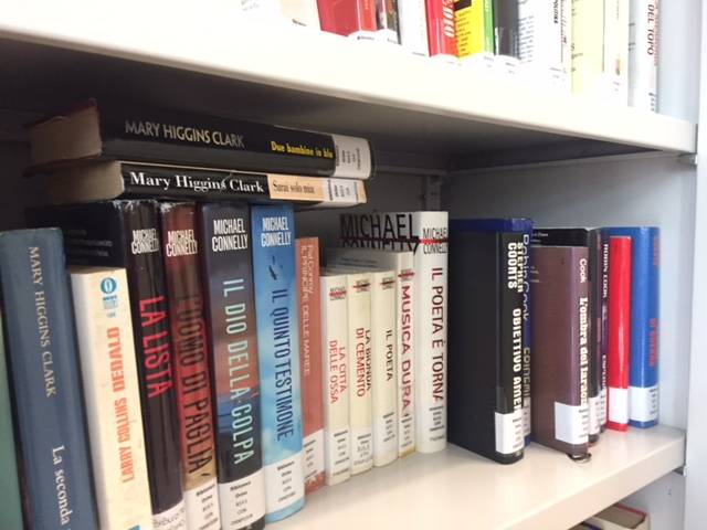 La biblioteca che parla dialetto