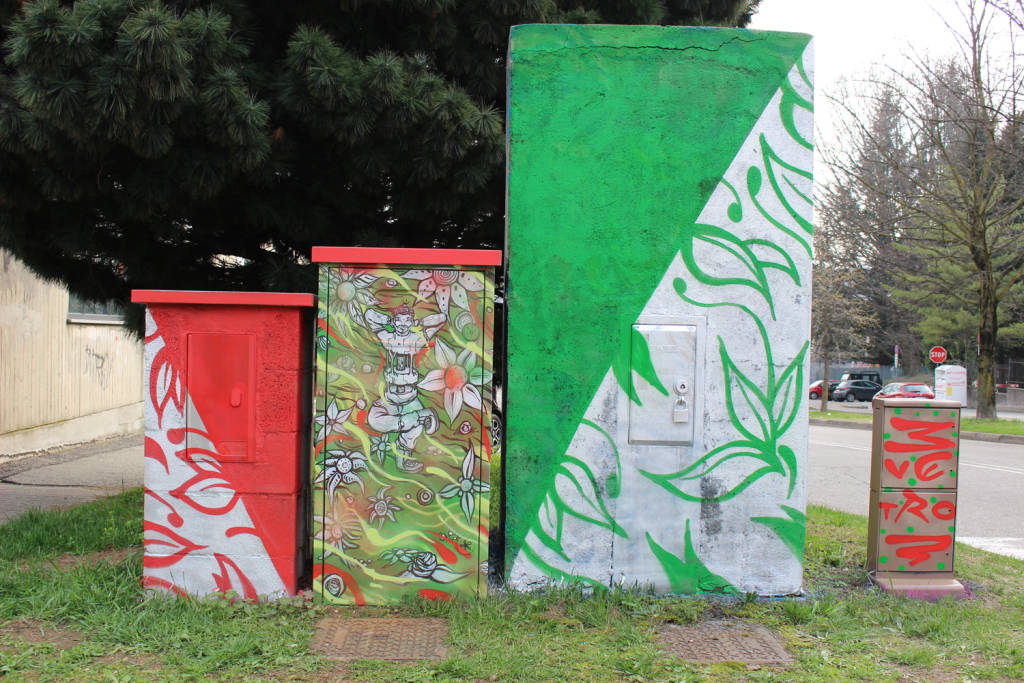 Le cabine semaforiche dipinte a Varese