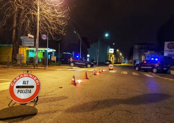 controlli carabinieri notte