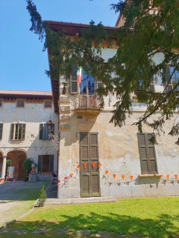 Gli olandesi fanno festa ad Azzate