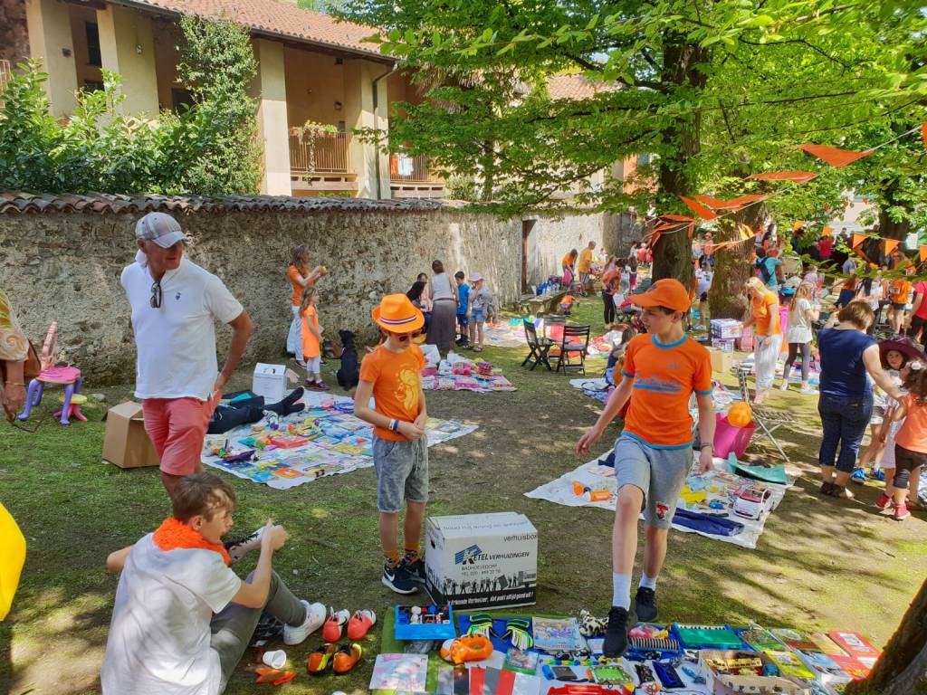 Gli olandesi fanno festa ad Azzate