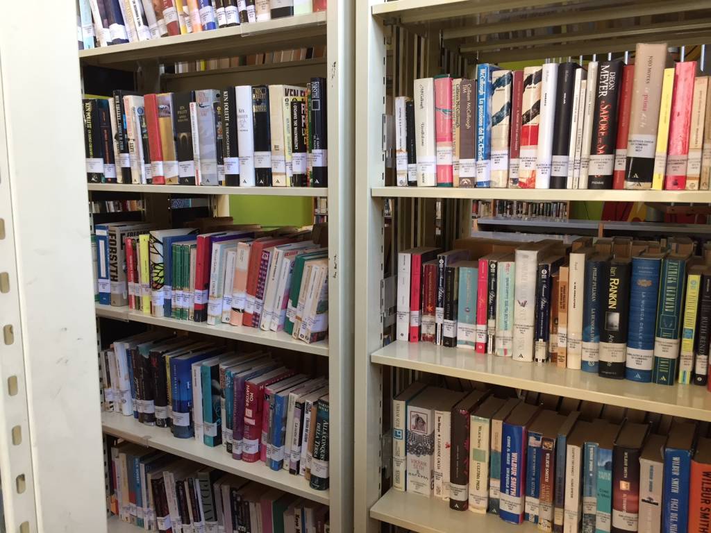 La biblioteca di Comerio