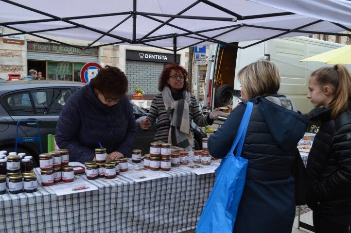Mercato contadino canegrate  18 