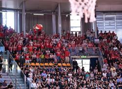 tifosi basket varese trust bologna