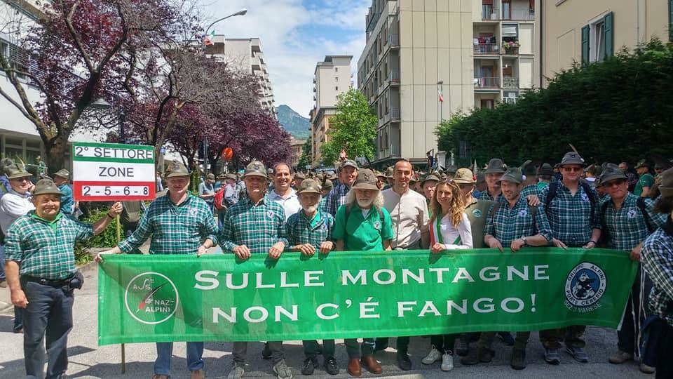 Alpini della Valceresio al raduno di Trento