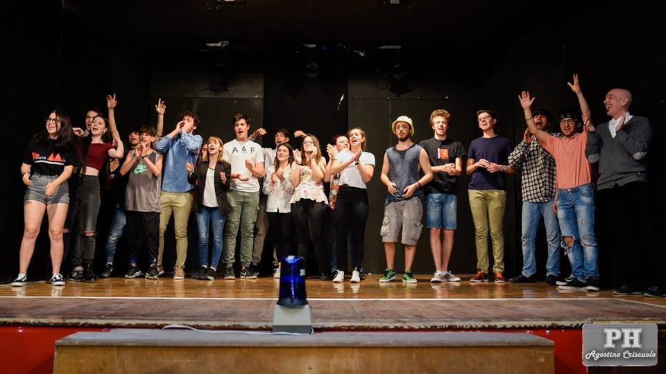 BIsuschio - Lo spettacolo "Volare liberi" dell'Isis Valceresio premiato a Maiori