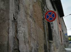 Calcinacci in via Carcano a Varese