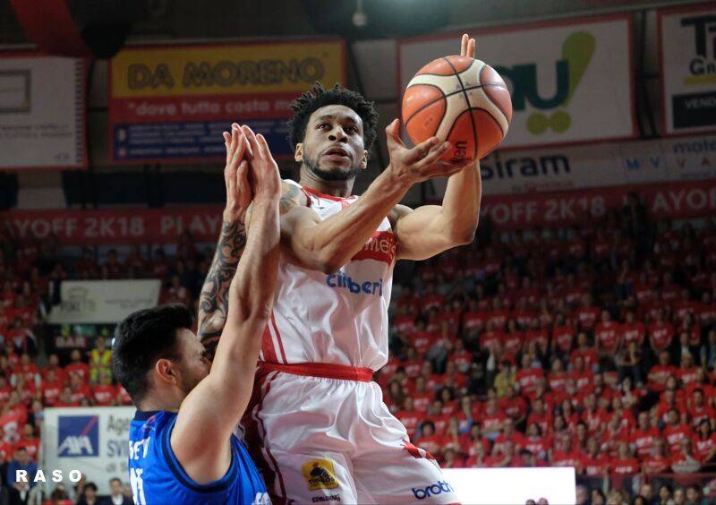 Openjobmetis Varese - Germani Brescia 64-69