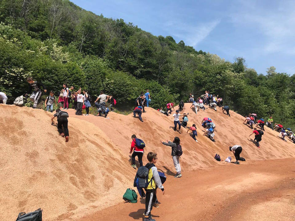 Cuasso al Monte - Progetto porfido rosa con le scuole