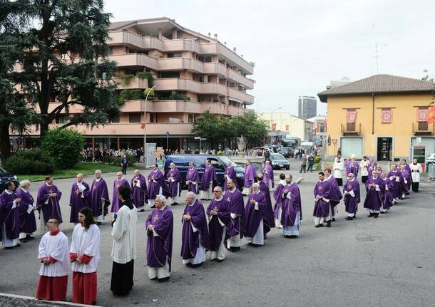 Funerali don Giuseppe Prina lunedì 21 maggio