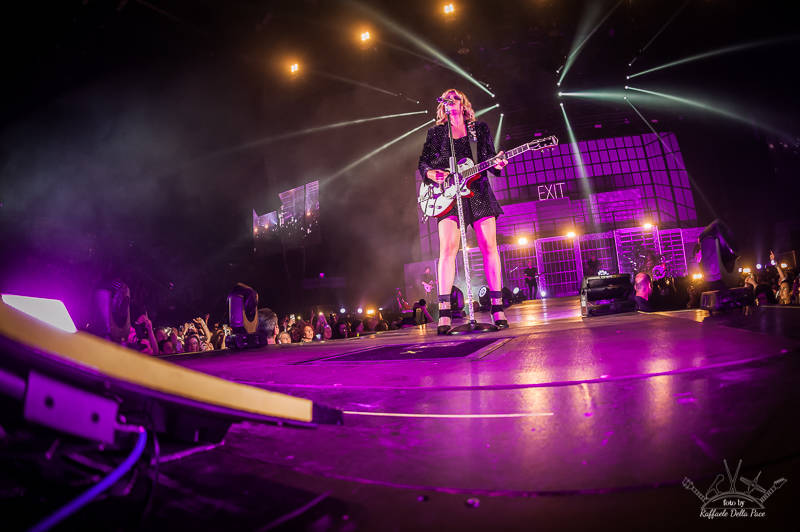 Emma in concerto al Mediolanum Forum 