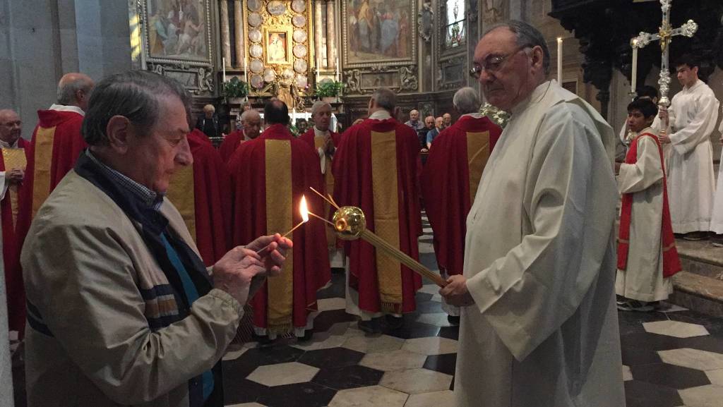 Il rito del faro a San Vittore