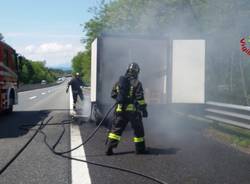 incendio furgone A8 Arsago Seprio 