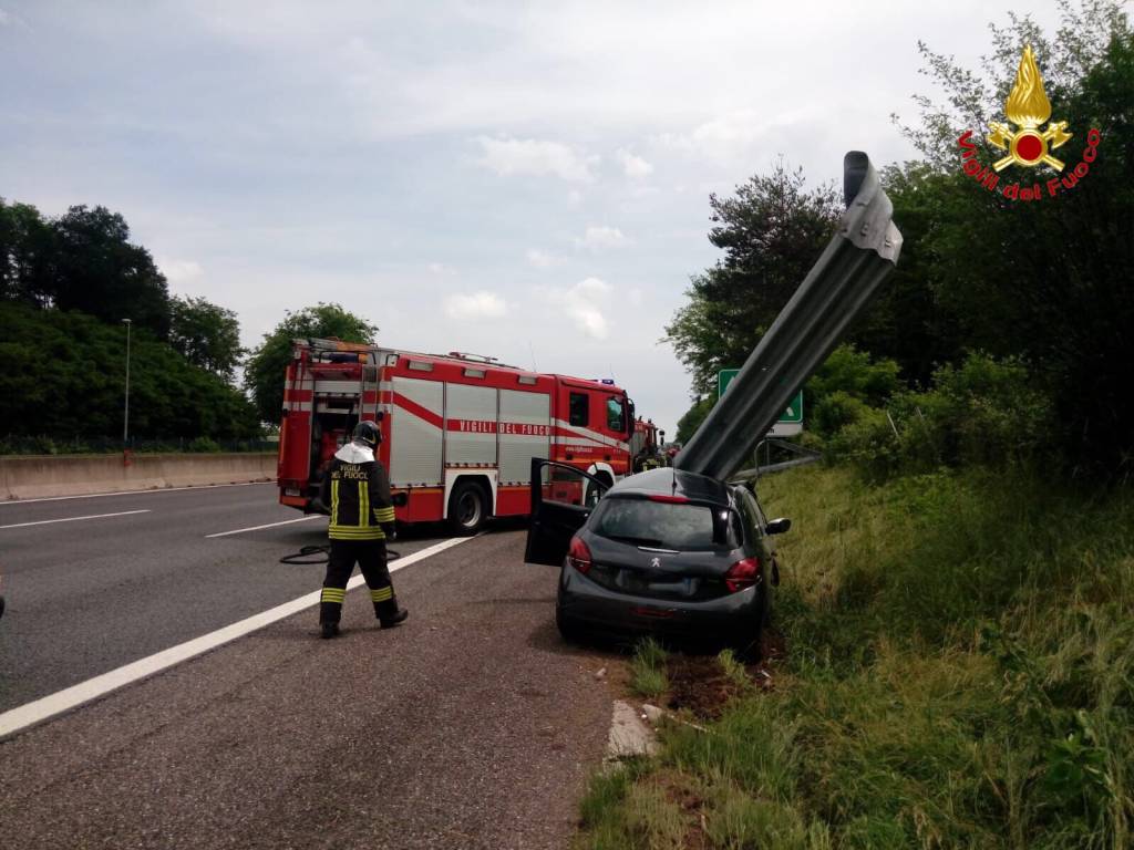 Incidente stradale sull’autostrada A26