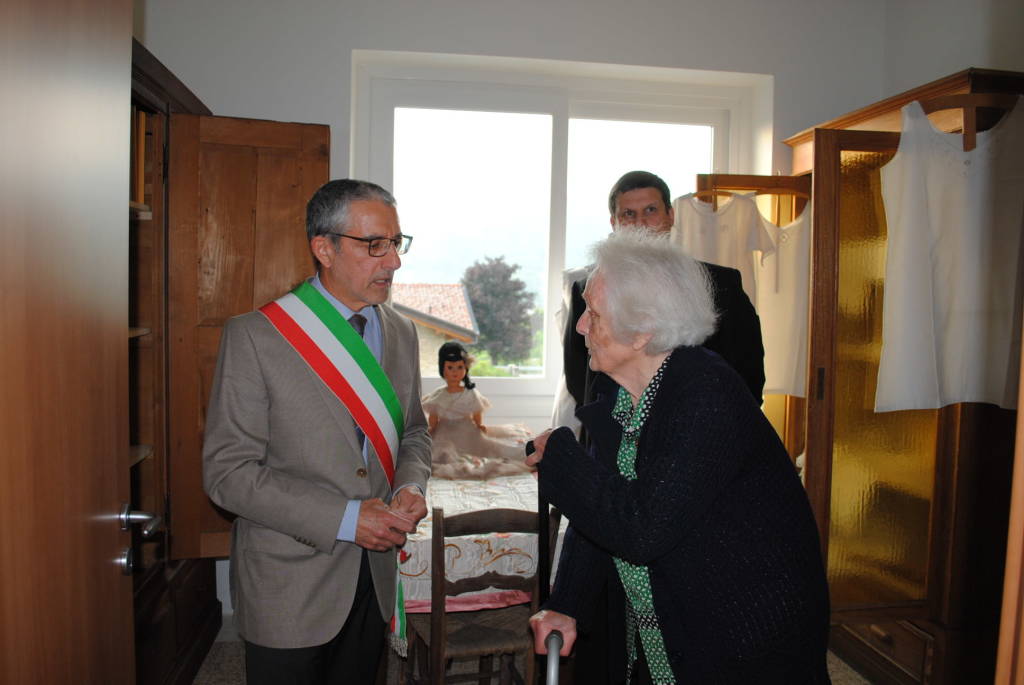 La centenaria inaugura il museo