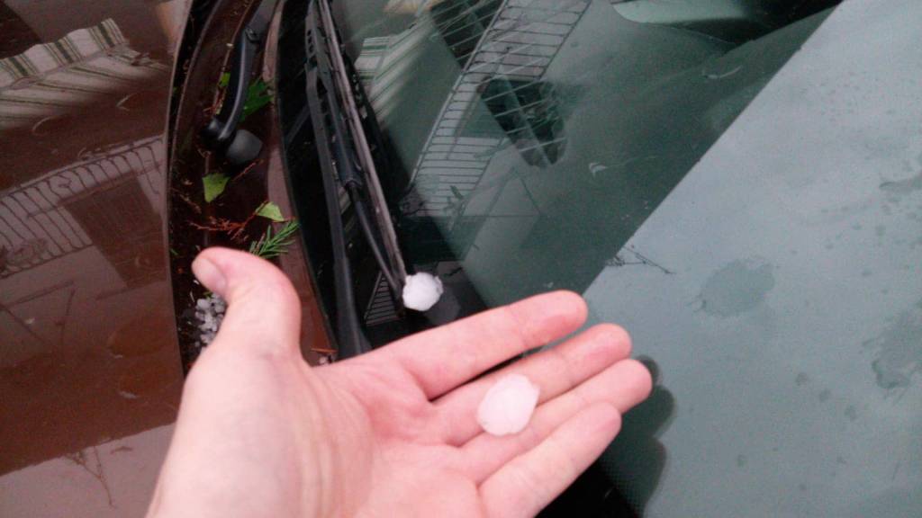 La grandine a Busto Arsizio