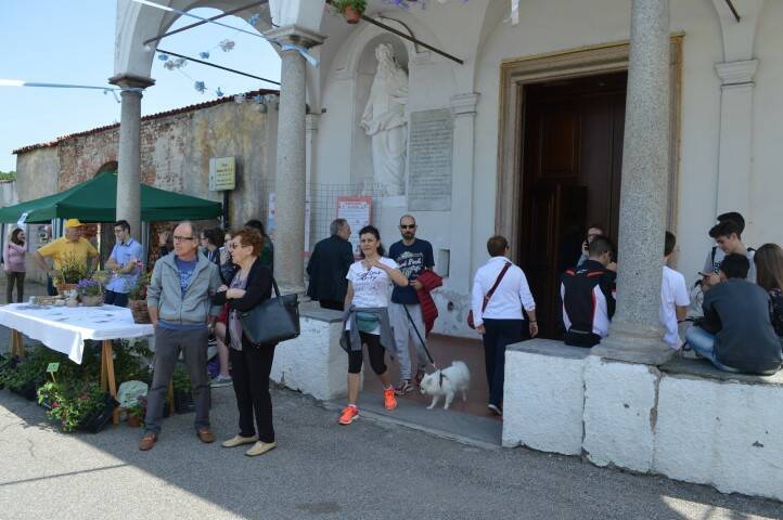 Santuario in Fiore Madonna dio  l sa Parabiago Nerviano  7 