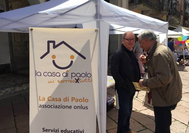VareseSolidale: i banchetti in corso Matteotti