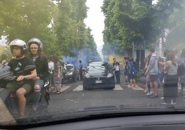 La fine della scuola a Gallarate