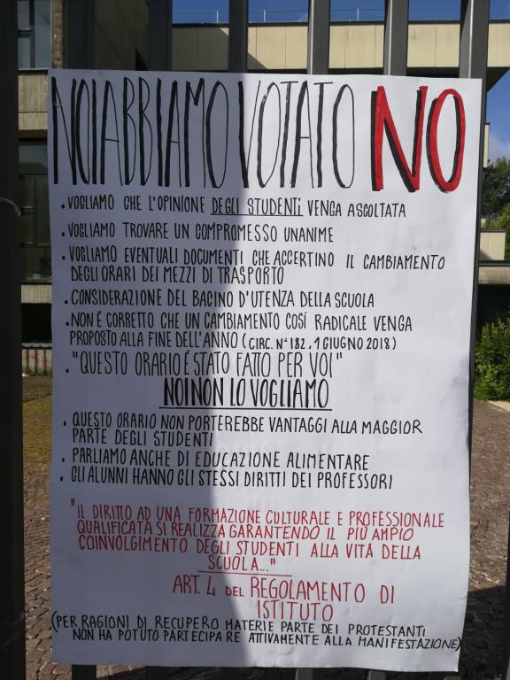 Secondo giorno di sciopero al liceo Frattini