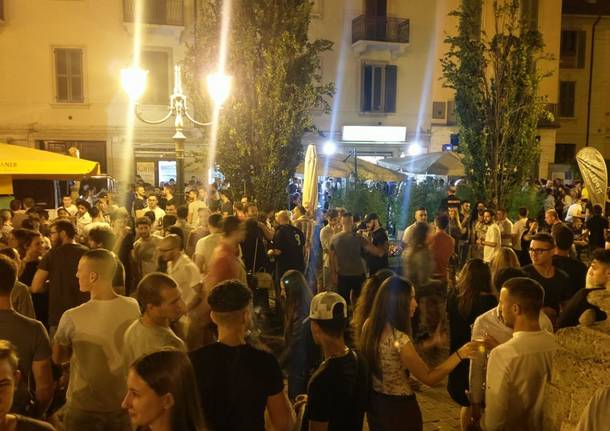 Notte bianca: promossa proposta di gastronomica. Buona la presenza di pubblico
