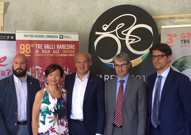 firma protocollo mondiale gran fondo tre valli varesine 2018