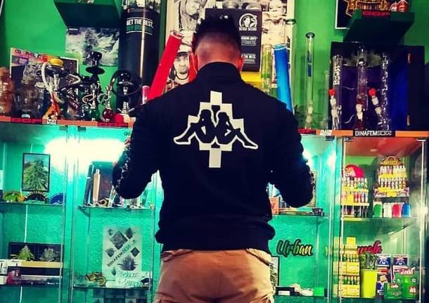 Il boom dei negozi che vendono la marijuana light