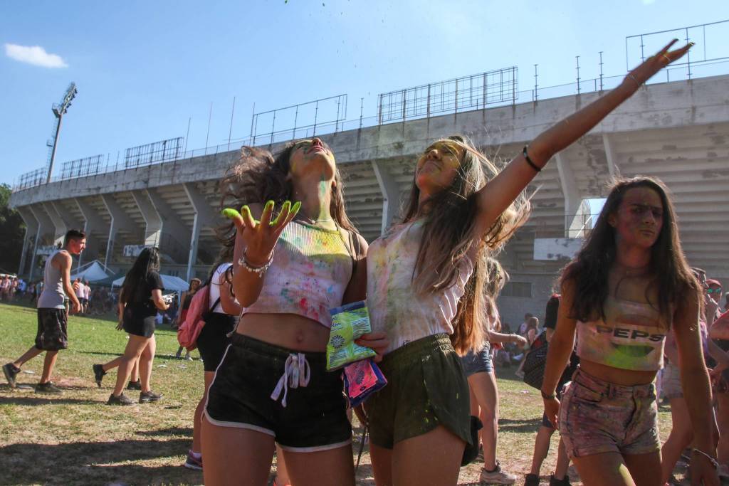 holi summer fest