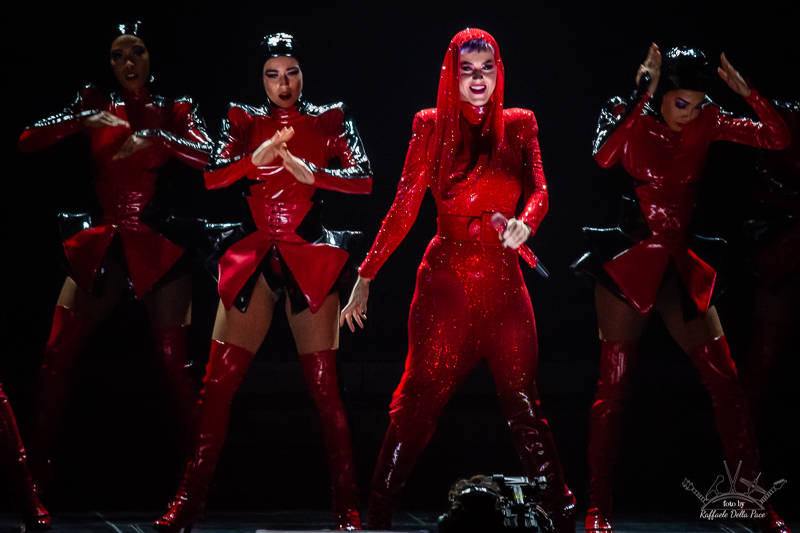 Katy Perry in concerto all’Unipol Arena di Casalecchio (BO)