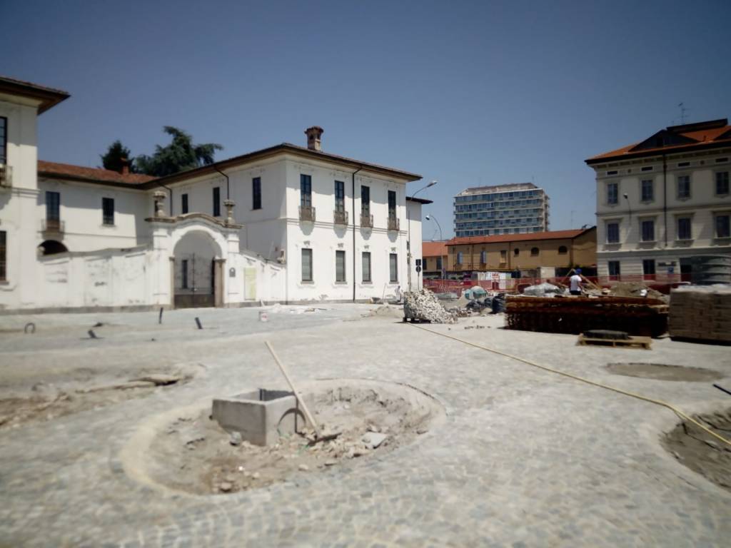 piazza vittorio emanuele busto arsizio