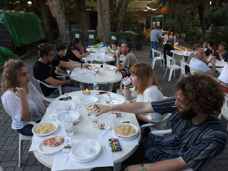 volontari cena