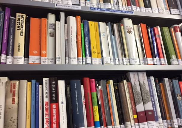 biblioteca di Galliate Lombardo