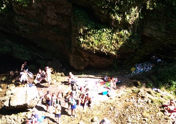 Bellezza e inciviltà alle Cascate