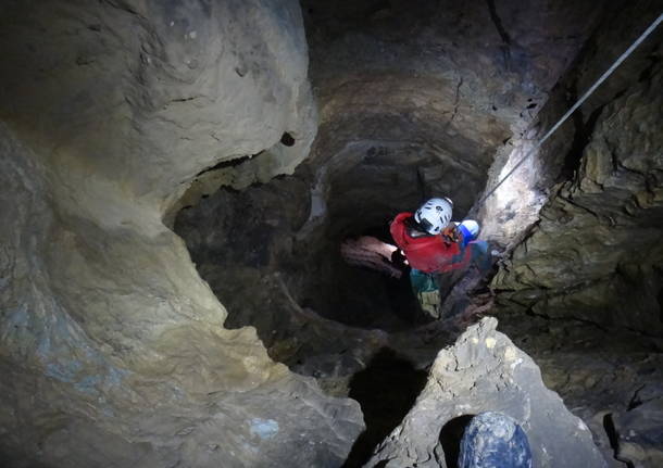 La discesa nella Caverna dei Tigli