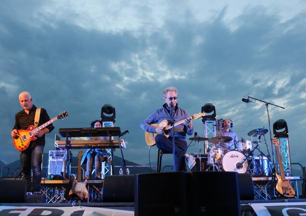 Il concerto di Fabio Concato a Luino