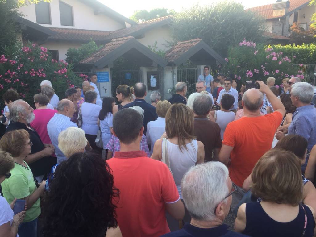 Il Dottor Sandro Zocchi va in pensione, festa in paese 