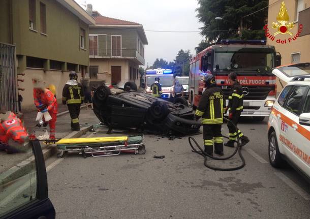 Incidente via Curtatone Gallarate 12 luglio 2018